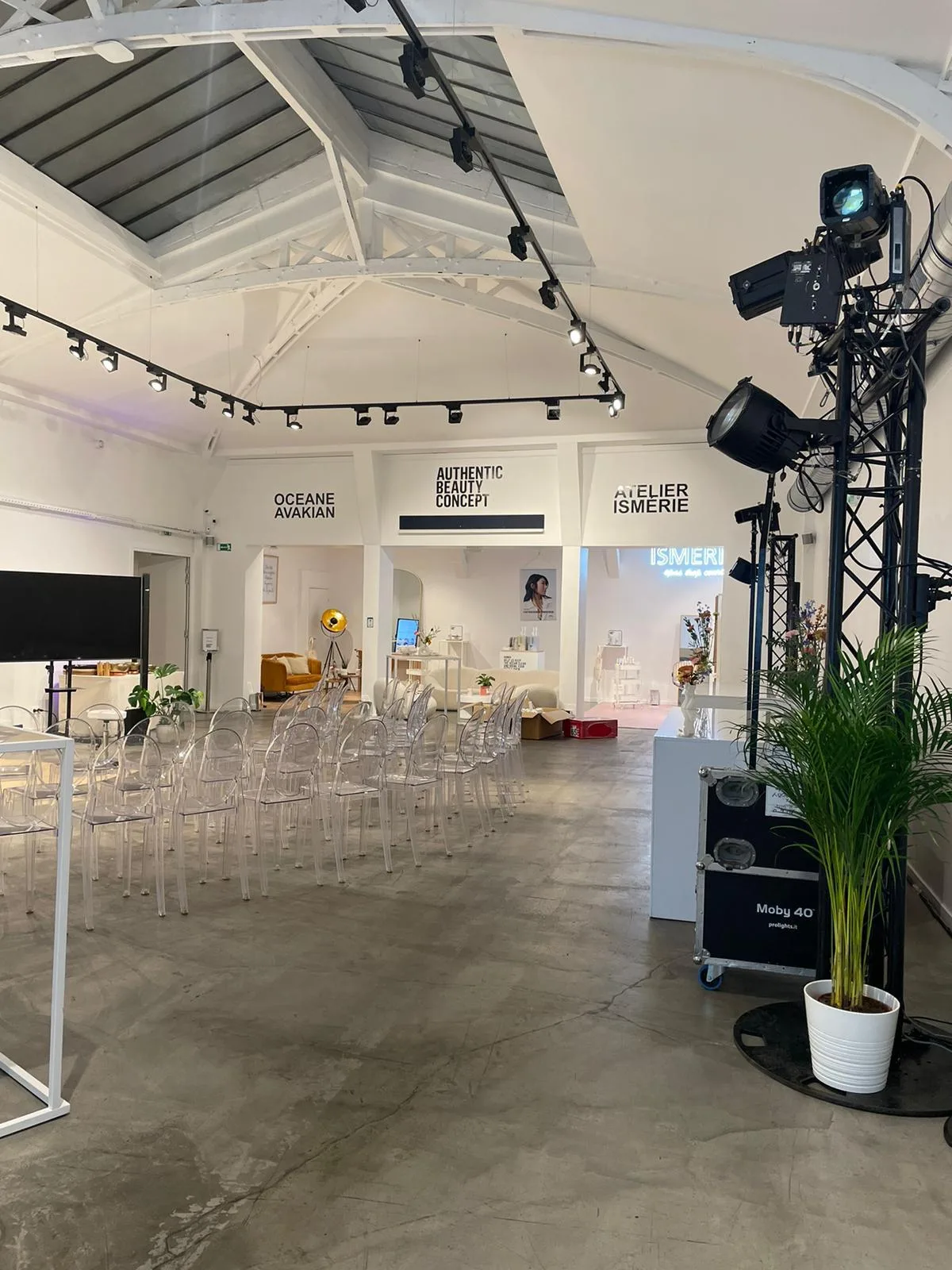 Exceptional Meeting Space in Paris, 500 sqm, retail activation, pop-up rental, second interior view
