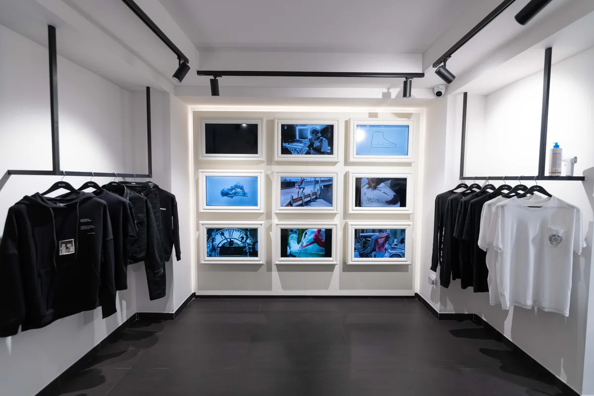Exclusive Boutique Space for Temporary Retail Experiences, 75 sqm, pop up store in Napoli, interior view