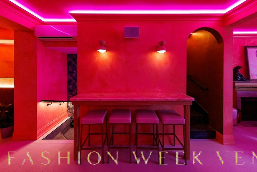 Exclusive Cocktail Bar with Unique Design Elements, 81 sqm, brand activation, pop-up rental in Toronto, second interior view