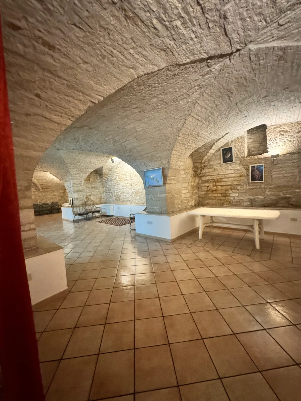 Exclusive Event Space in Elegant Historic Building, 200 sqm, private event, pop-up rental in Terlizzi, interior view