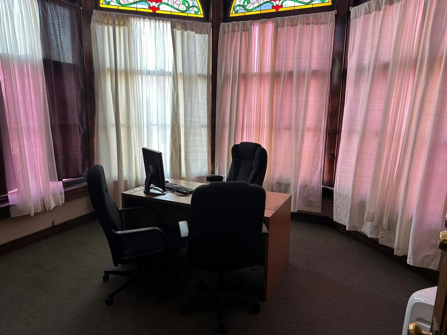 Executive Suites for Rent in Winnetka, Los Angeles — 3