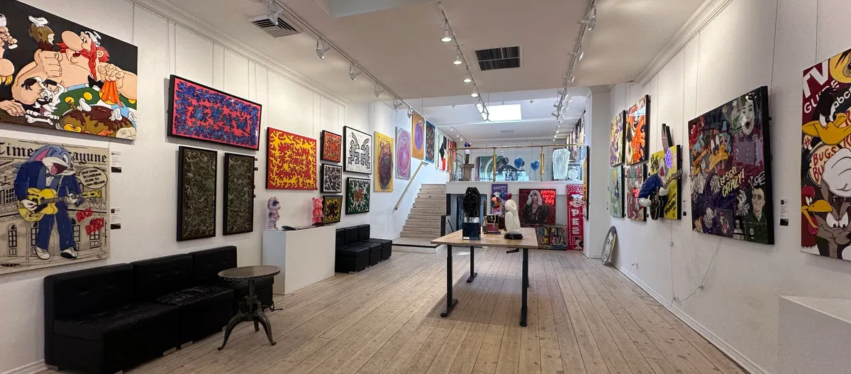 Expansive Art Gallery for Rent, 139 sqm, art exhibition, pop-up rental in Westmount, second interior view