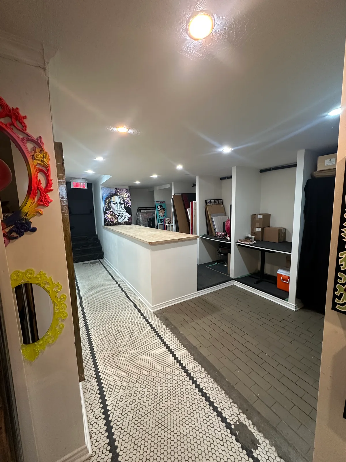 Expansive Art Gallery for Rent, 139 sqm, art exhibition, pop-up rental in Westmount, third interior view