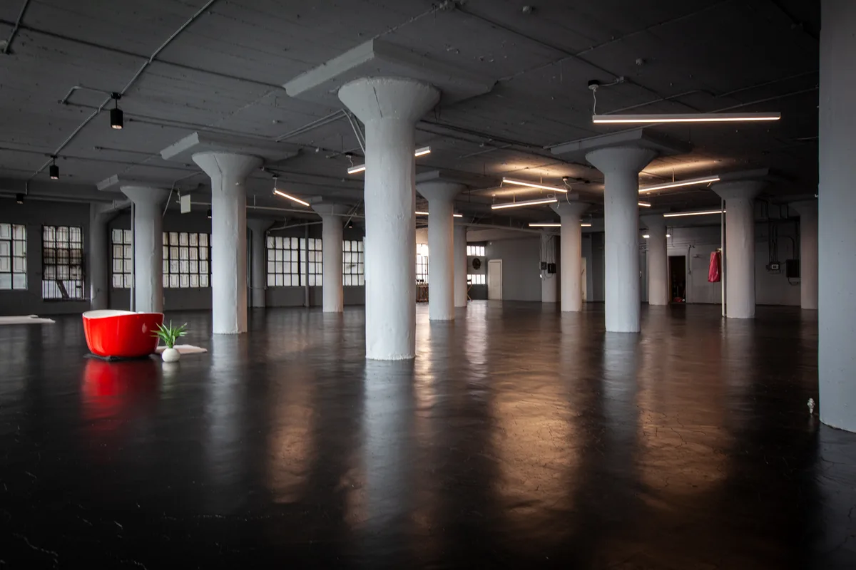Expansive Gallery Showroom in Downtown Los Angeles, 743 sqm, showroom presentation, pop-up rental, interior view