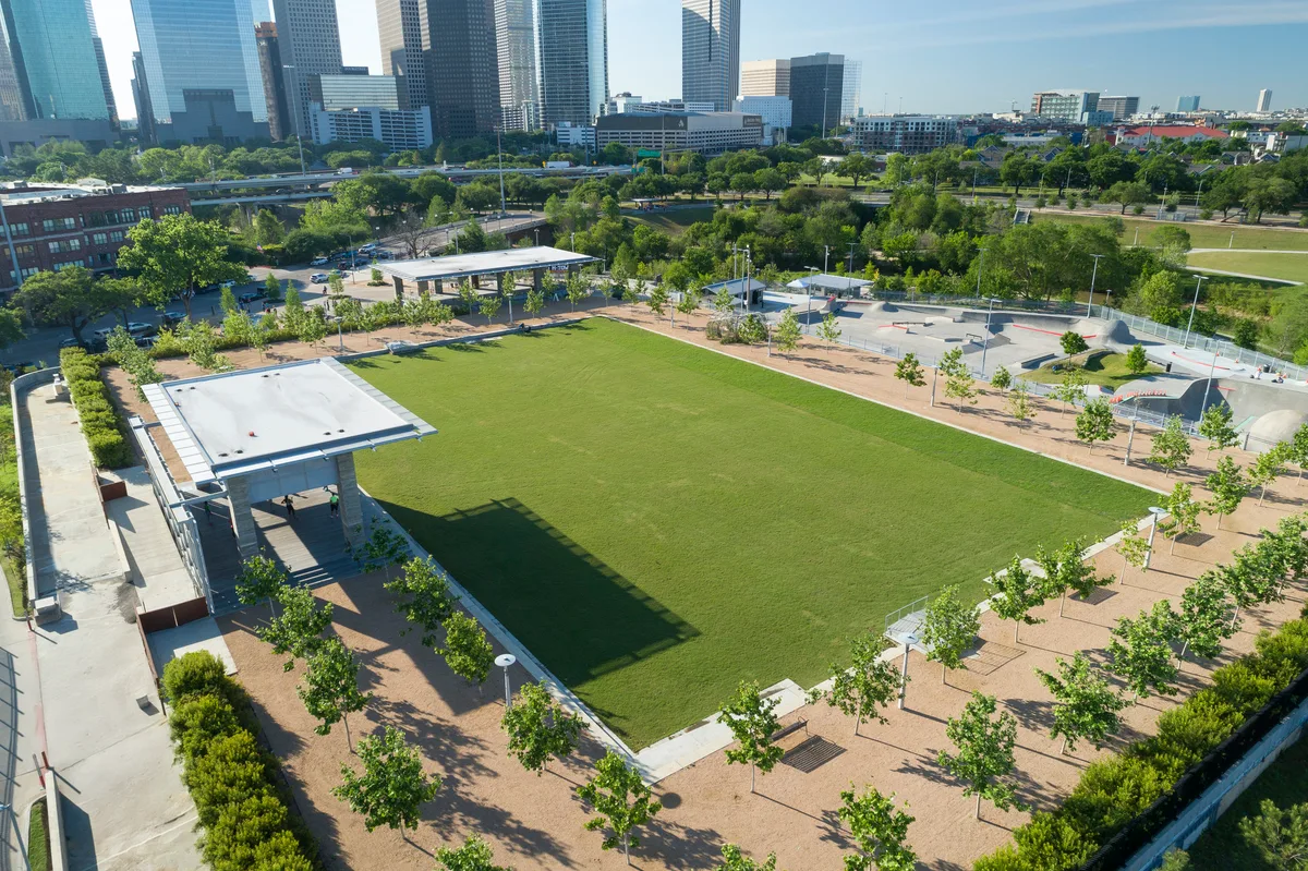 Expansive Outdoor Venue with Downtown Houston Skyline Views, 7600 sqm, corporate event, pop-up rental, second interior view