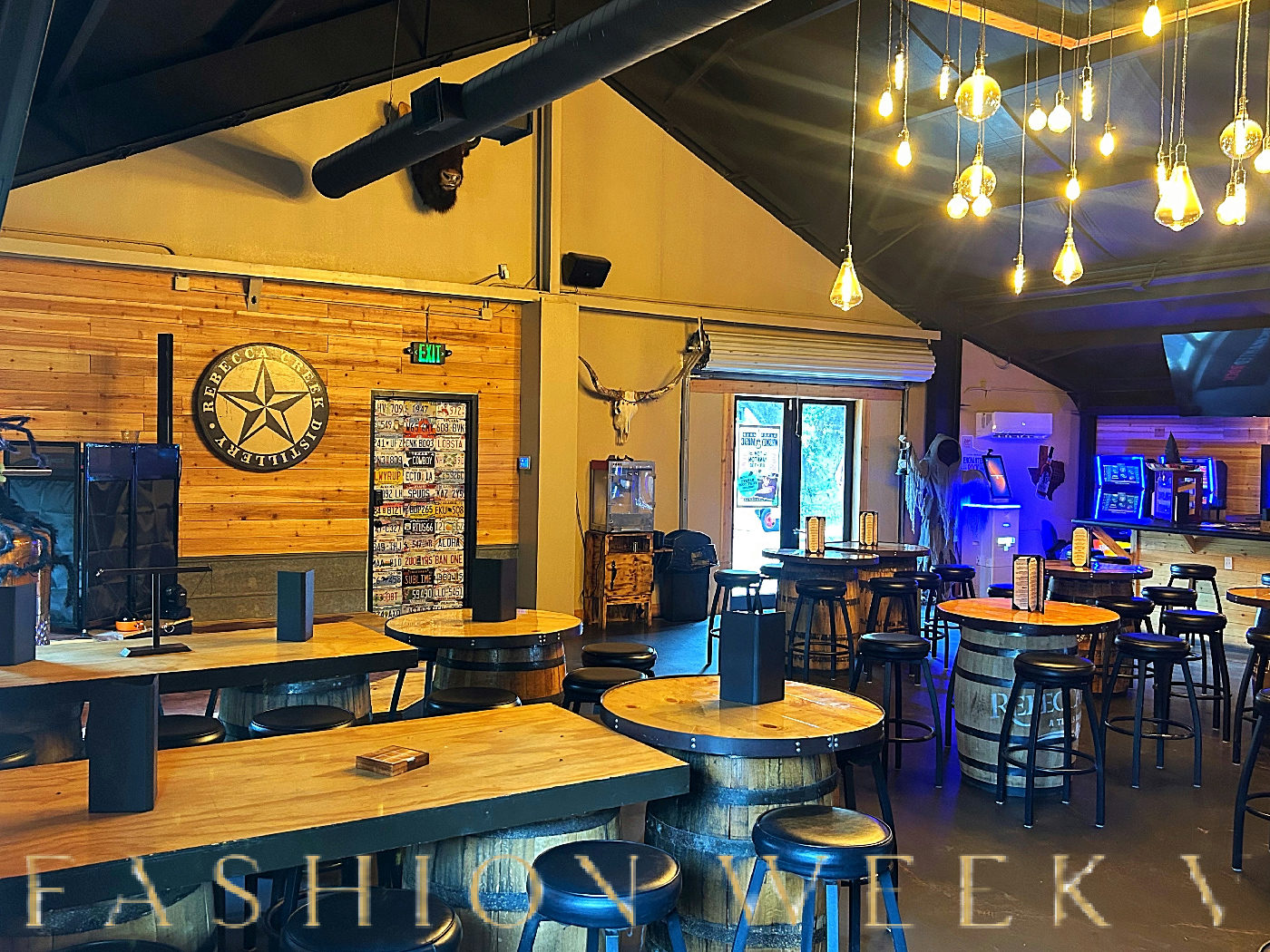 Expansive Private Distillery Event Space in San Antonio, 1394 sqm, private event, pop-up rental, second interior view