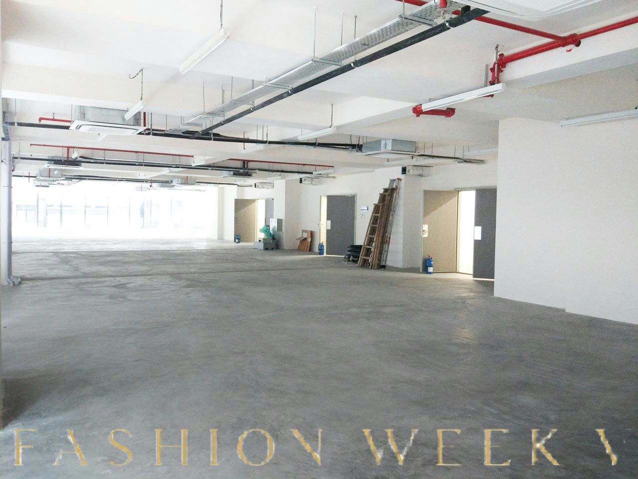 Expansive Retail Space for Creative Brands in Sé, 387 sqm, showroom presentation, pop-up rental in Macau, third interior view