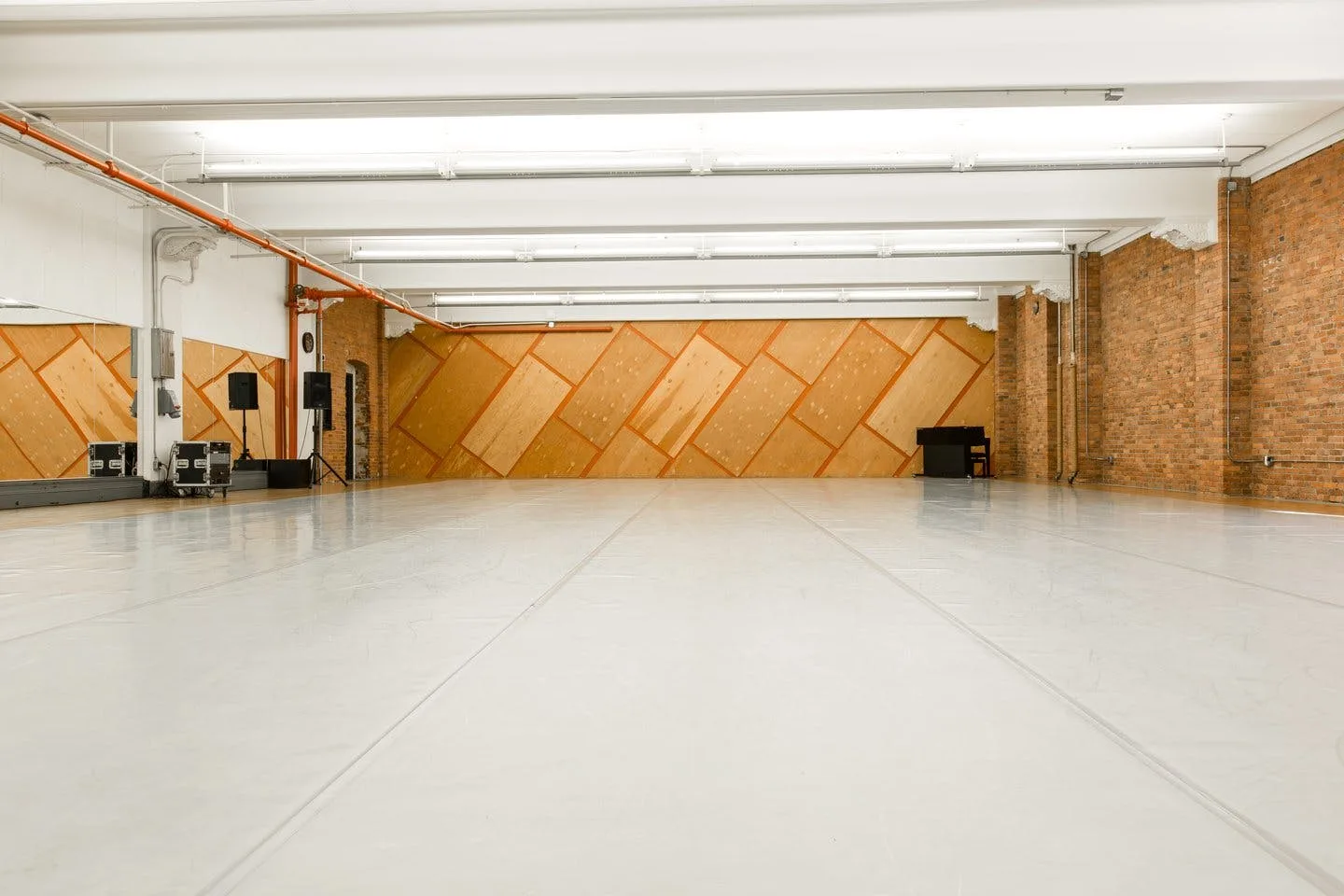 Expansive Studio for Production and Gallery Use in New York — 3
