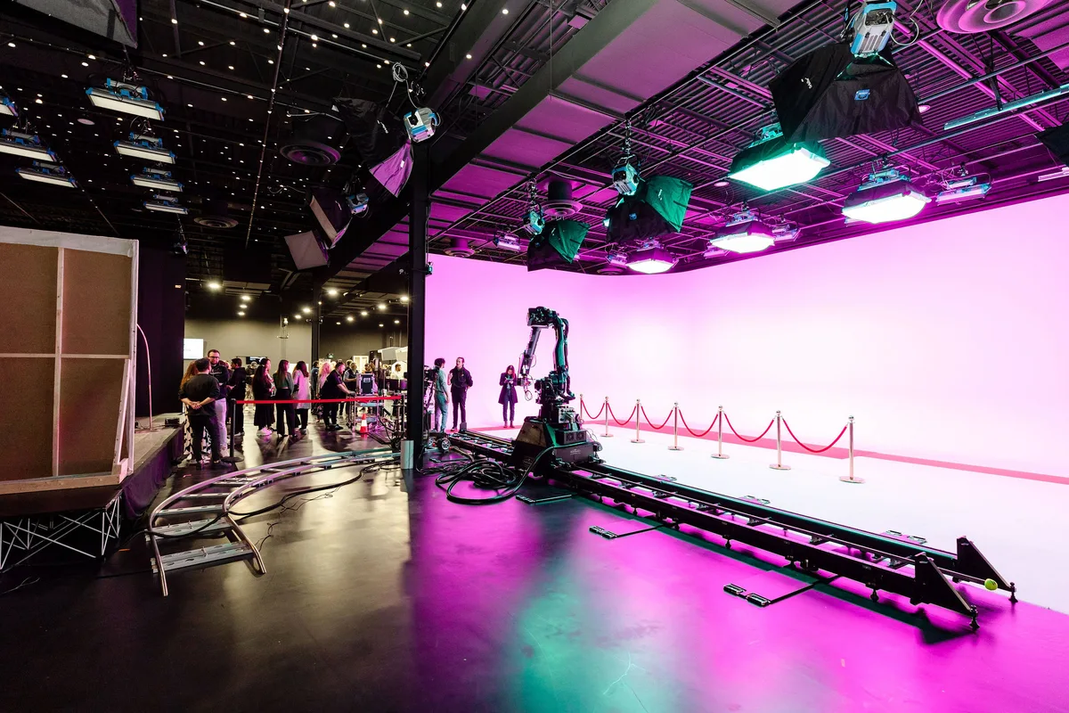 Expansive White Cyclorama Stage with LED Lighting, 557 sqm, video production, pop-up rental in Mississauga, third interior v…