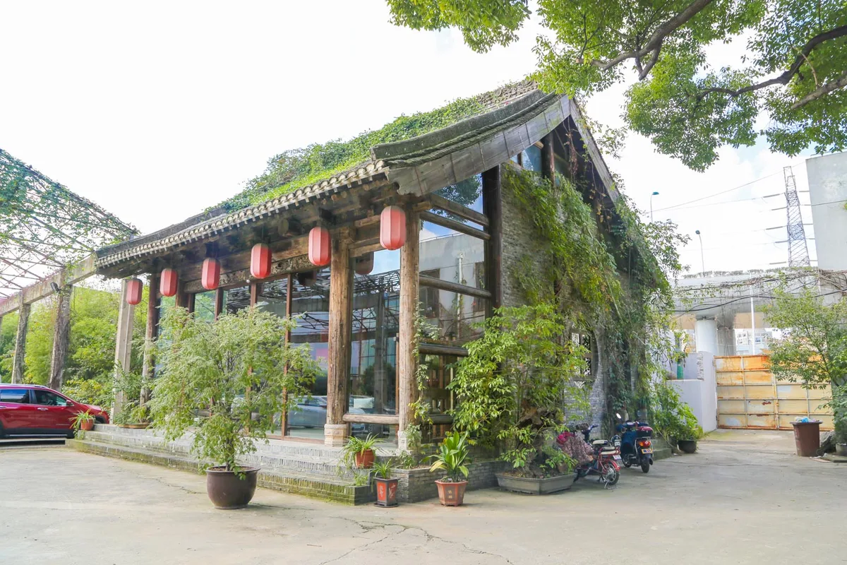 Exquisite Unique Space in Yangpu District, 168 sqm, retail activation, pop-up rental in Shanghai, interior view