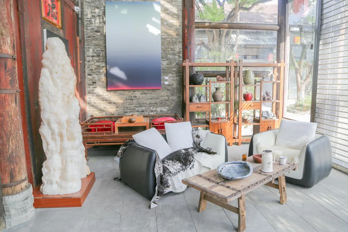 Exquisite Unique Space in Yangpu District, 168 sqm, retail activation, pop-up rental in Shanghai, second interior view
