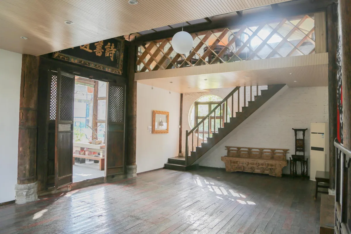 Exquisite Unique Space in Yangpu District, 168 sqm, retail activation, pop-up rental in Shanghai, third interior view