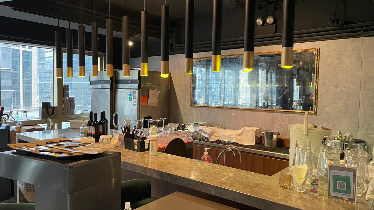 F&B Unit for Rent in Causeway Bay with Licenses, 153 sqm, retail activation, pop-up rental in Hong Kong