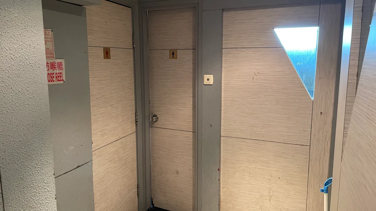 F&B Unit for Rent in Causeway Bay with Licenses, 153 sqm, retail activation, pop-up rental in Hong Kong, third interior view