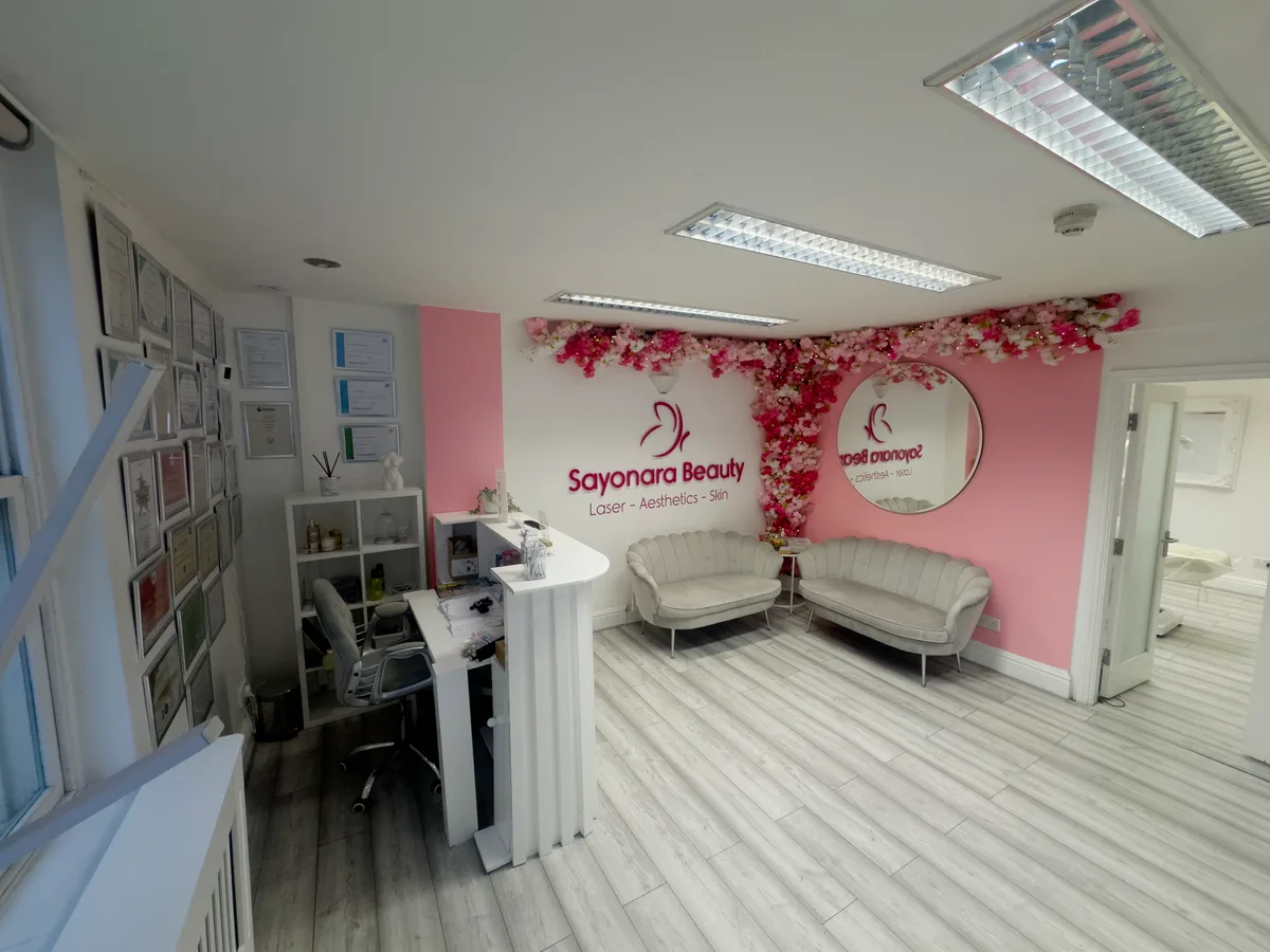 First-Floor Commercial Space for Rent in Manchester, 37 sqm, retail activation, pop-up rental in Greater Manchester, interio…