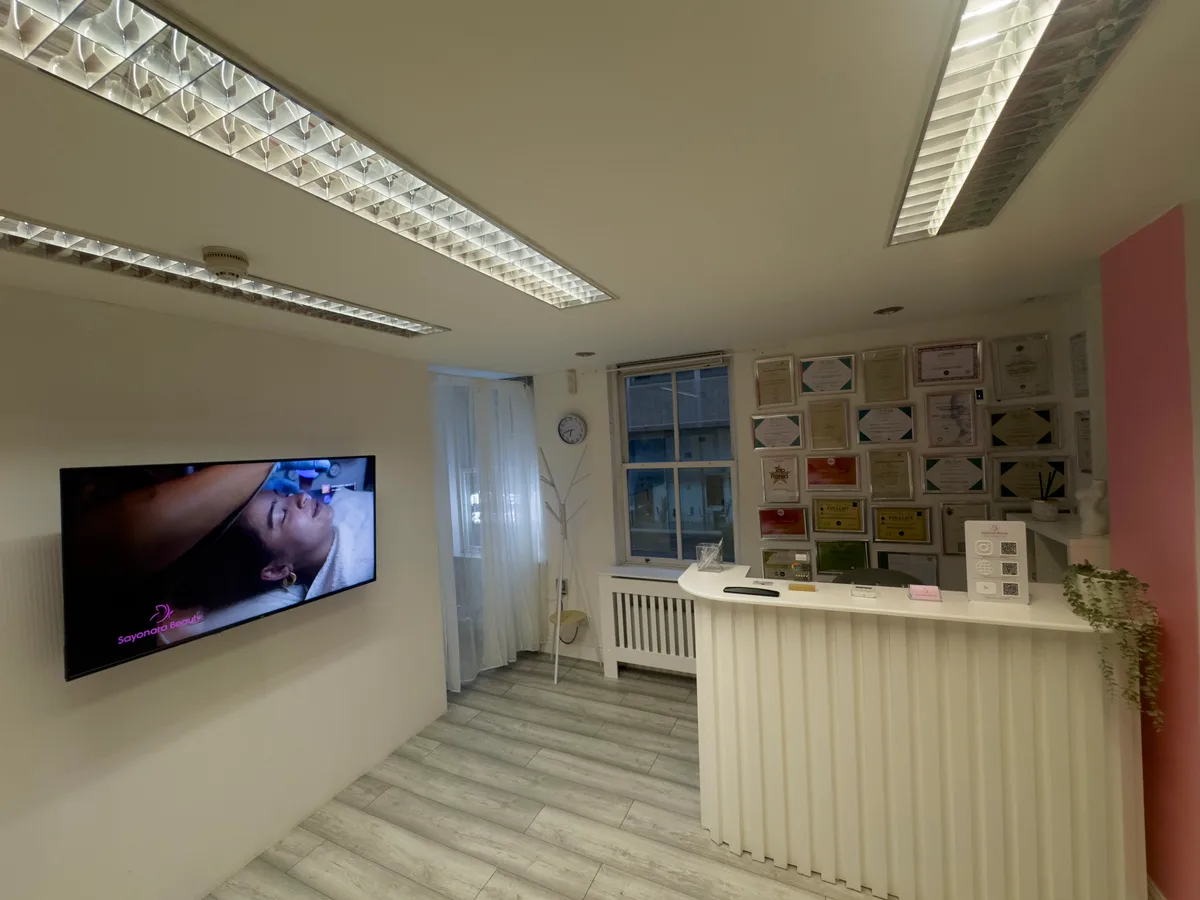 First-Floor Commercial Space for Rent in Manchester, 37 sqm, retail activation, pop-up rental in Greater Manchester, second…