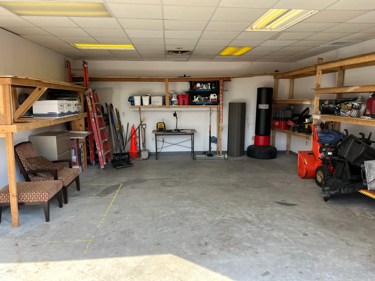 Flexible Artist Studio or Workshop Space, 39 sqm, art exhibition, pop-up rental in Waltham