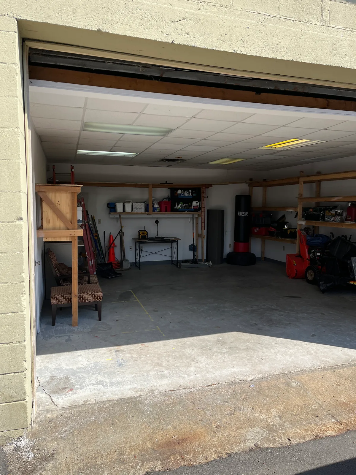 Flexible Artist Studio or Workshop Space, 39 sqm, art exhibition, pop-up rental in Waltham, second interior view
