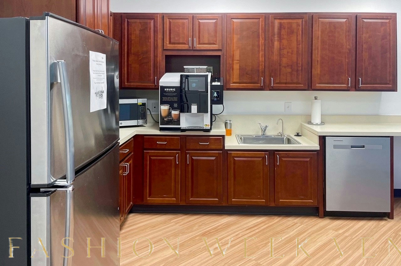 Flexible Fully Furnished Office Solutions Available, 759 sqm, corporate event, pop-up rental in Lansdale, third interior view