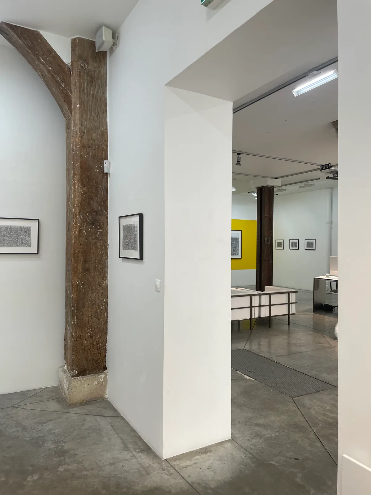 Flexible Gallery Space in Creative District, 117 sqm, art exhibition, pop-up rental in Paris, additional interior view