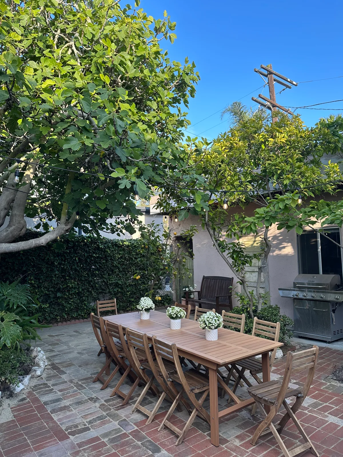 Flexible Ground Floor Studio with Skylights, 33 sqm, showroom presentation, pop-up rental in Los Angeles, additional interio…