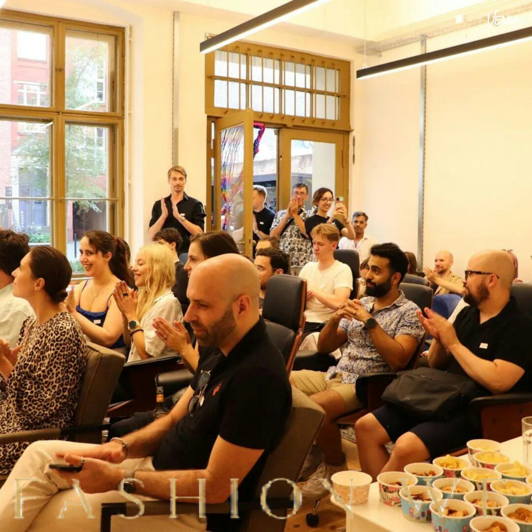 Flexible Office and Event Space Near Senefelderplatz, 164 sqm, networking event, pop-up rental in Berlin, second interior vi…