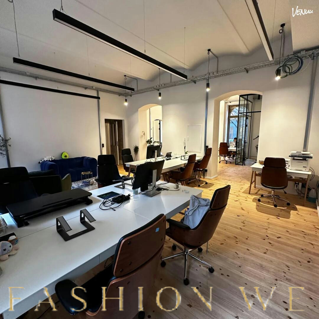 Flexible Office and Event Space Near Senefelderplatz, 164 sqm, networking event, pop-up rental in Berlin, third interior view