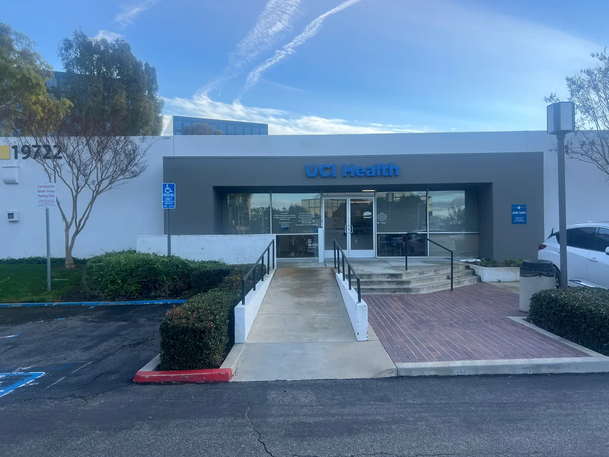 Flexible Office Space Available in Irvine, 74 sqm, corporate event, pop-up rental
