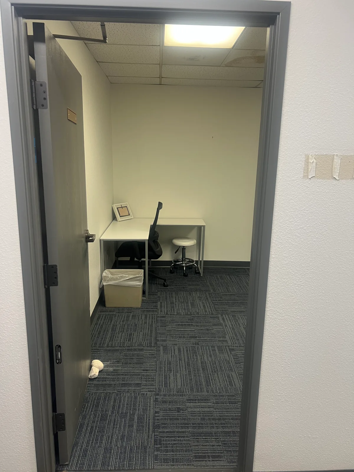 Flexible Office Space Available in Irvine, 74 sqm, corporate event, pop-up rental, additional interior view