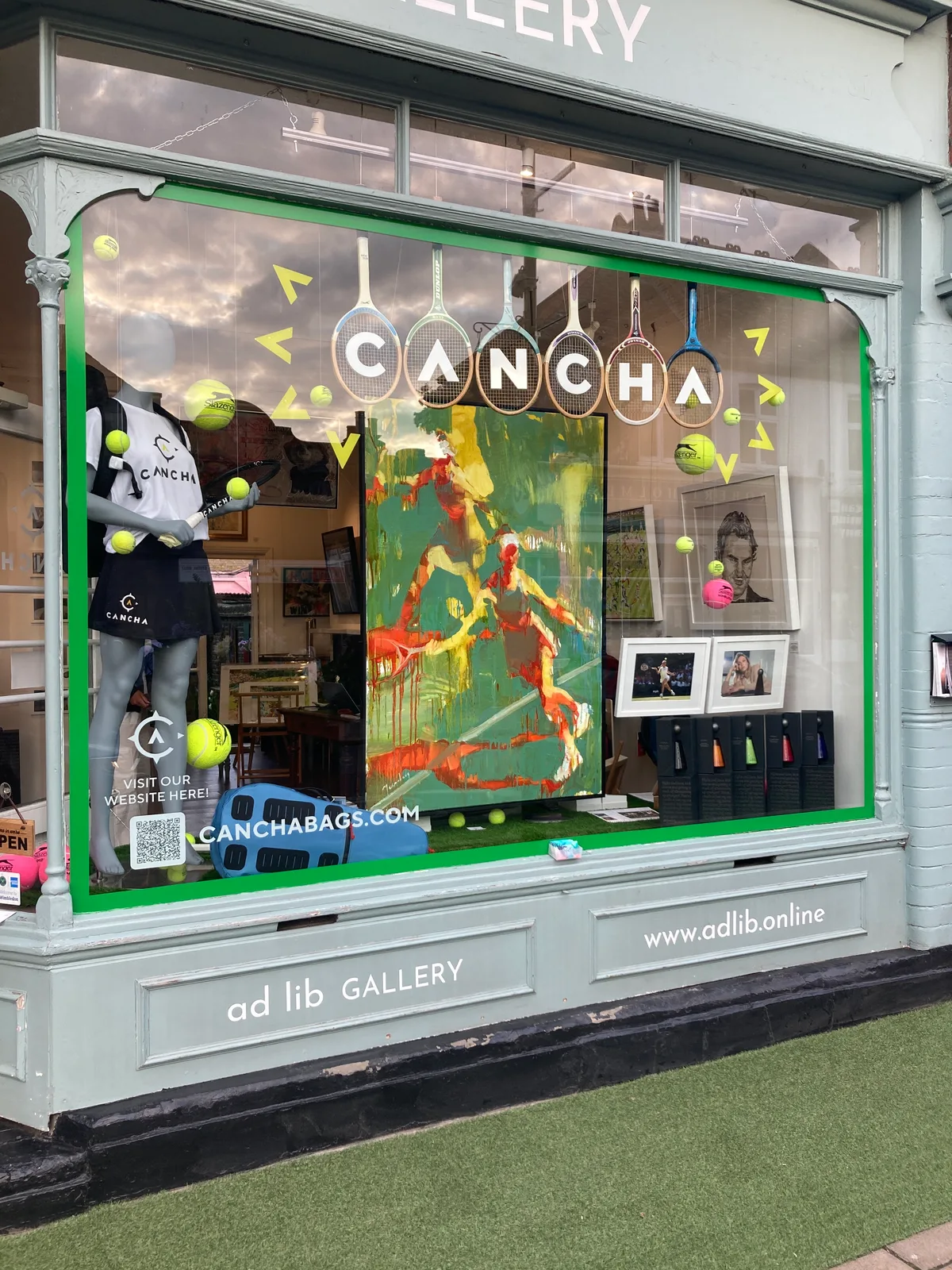 Flexible Pop-Up Space in Wimbledon Village, 91 sqm, art exhibition in London, second interior view