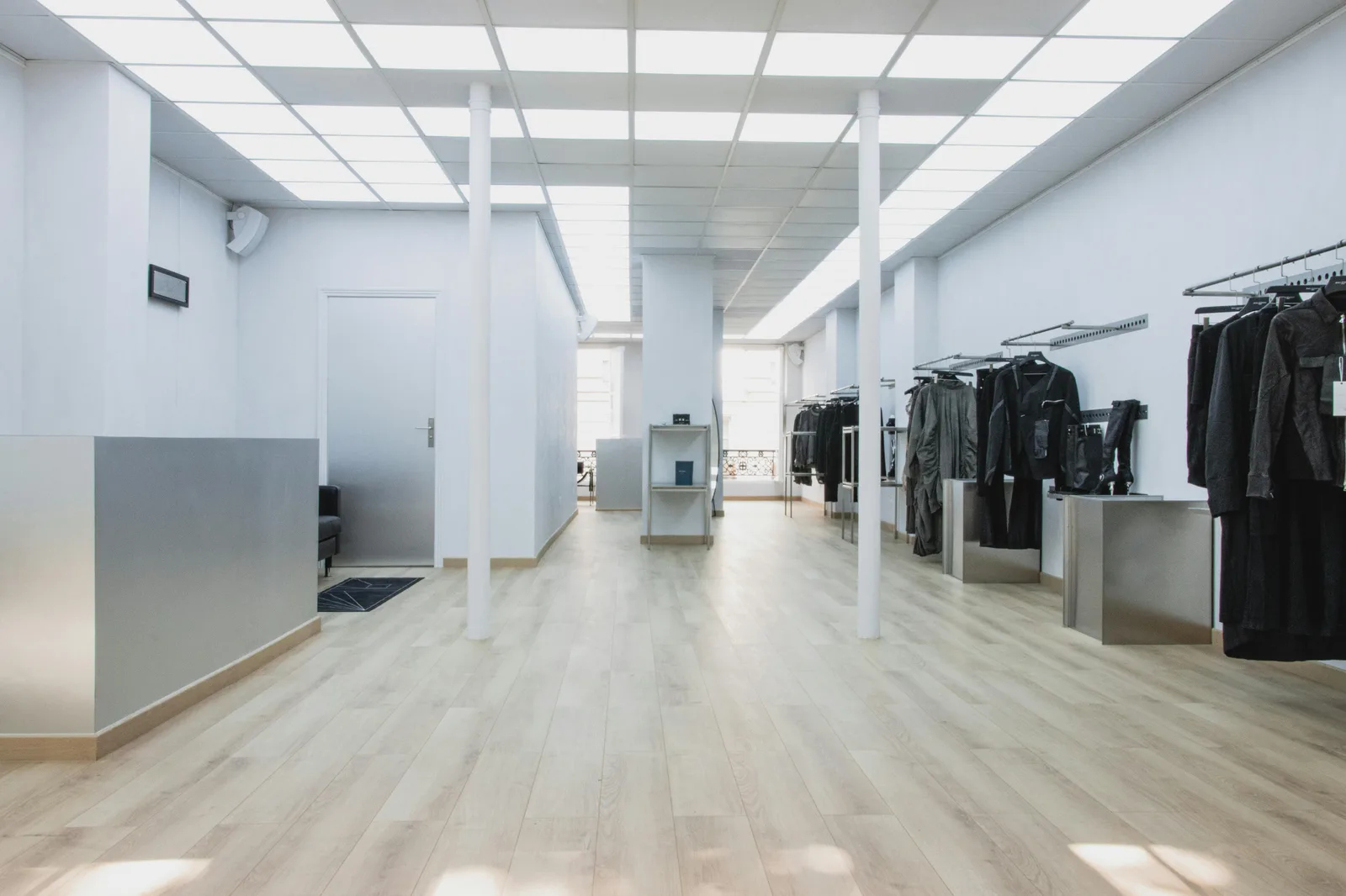 Flexible Showroom on Boulevard Beaumarchais, Paris — 2