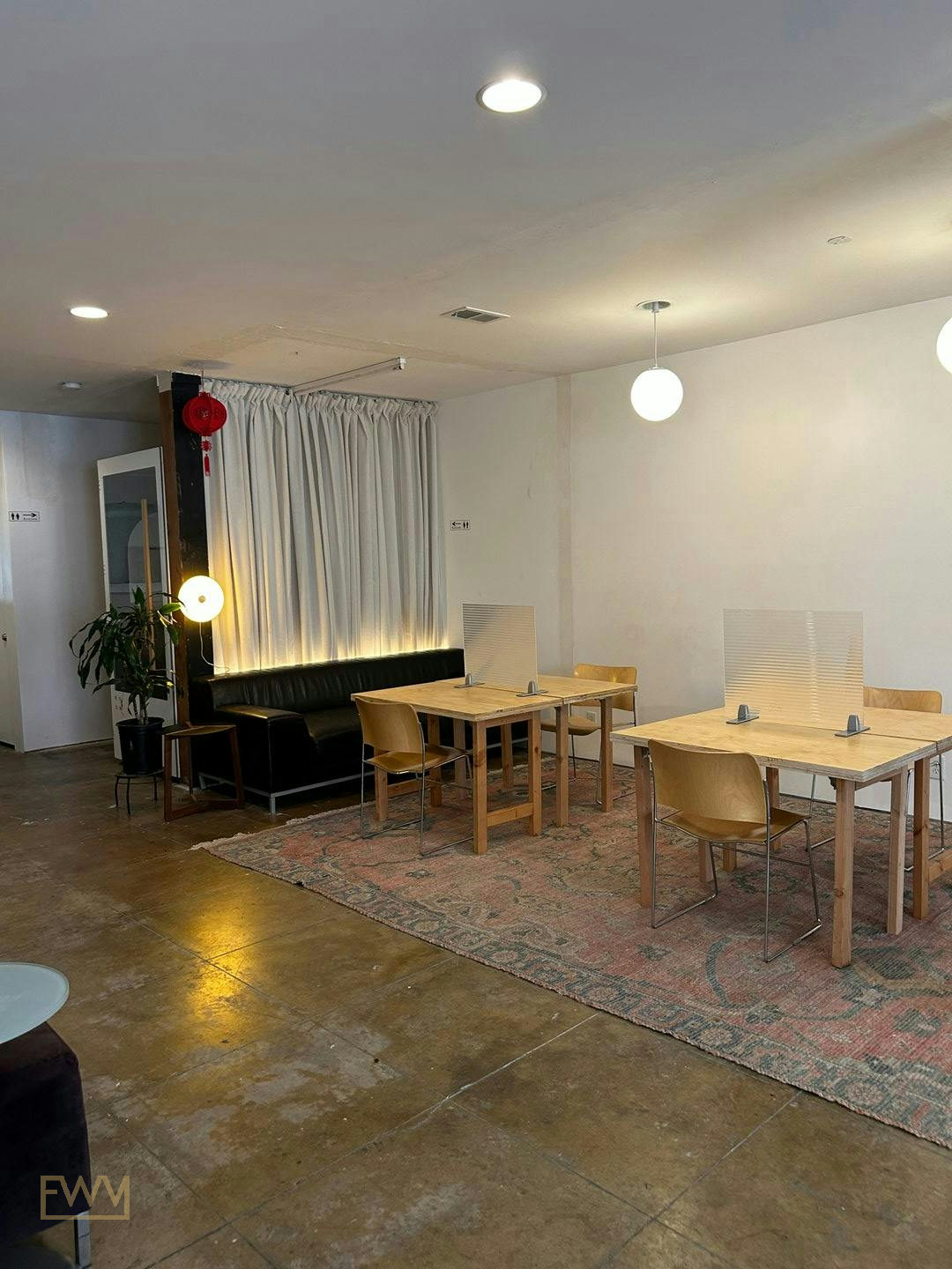 Flexible Workspace at 418 Bamboo Lane, Los Angeles, 1 sqm, networking event, pop-up rental