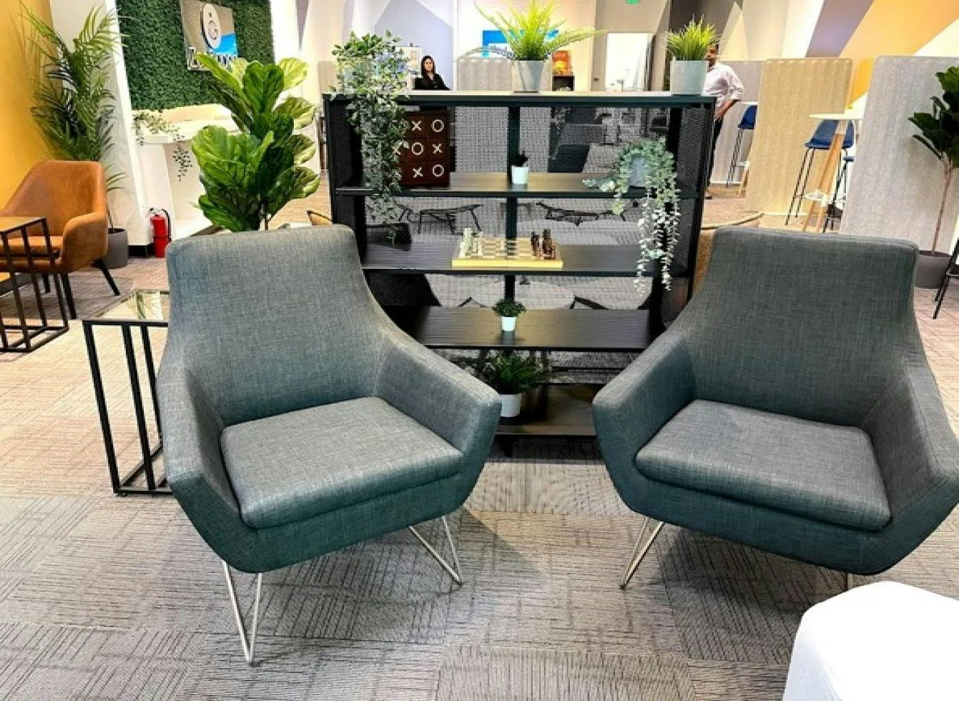 Flexible Workspaces at Oakridge Mall in San Jose