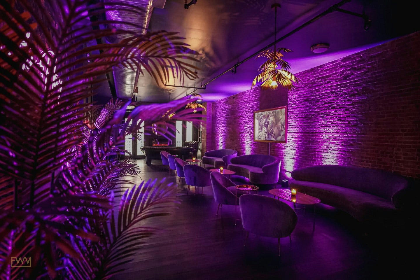 Full-Floor Flatiron Loft with Sound System and Pool Table, 232 sqm, pop up store in New York