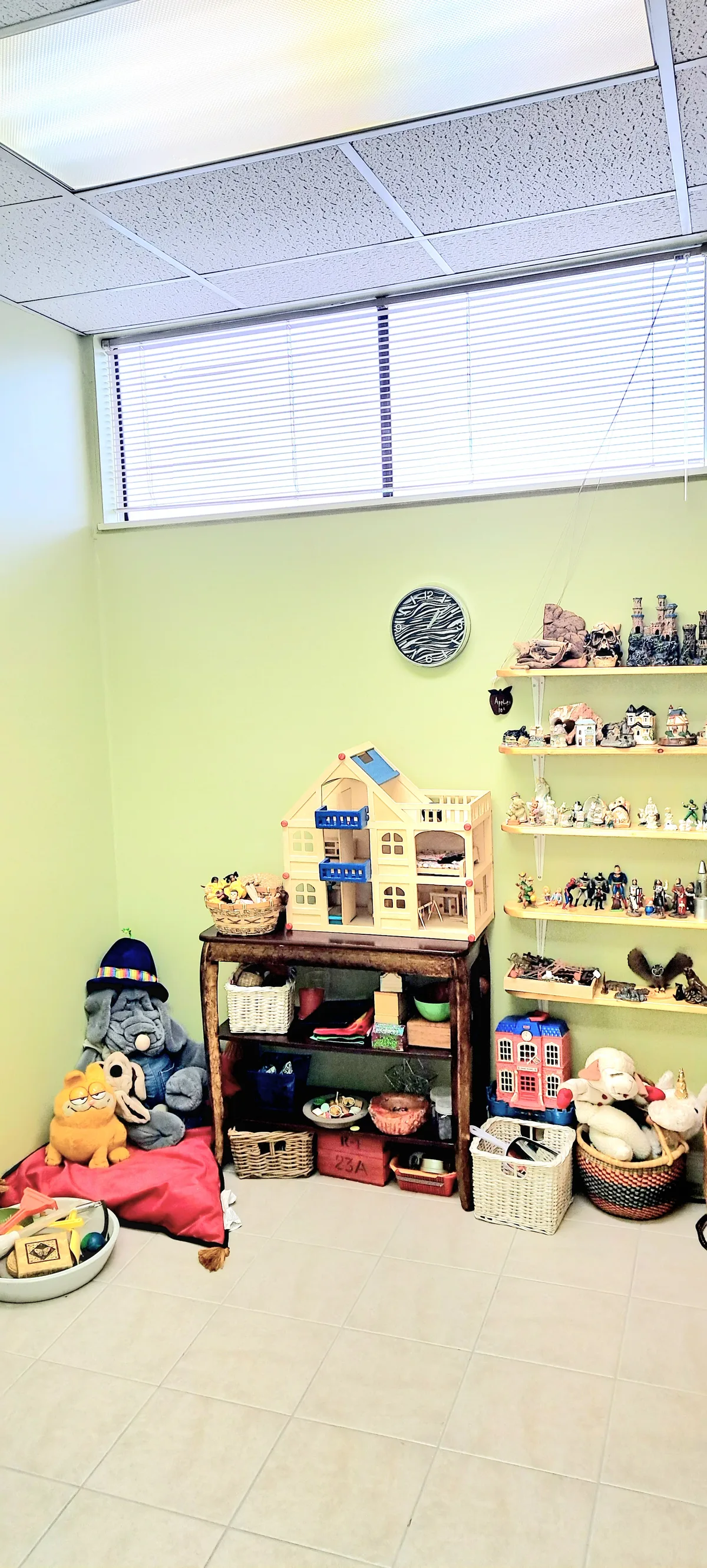 Full-Time Play Therapy Room for Rent, 5 sqm, private event, pop-up rental in Vancouver, interior view