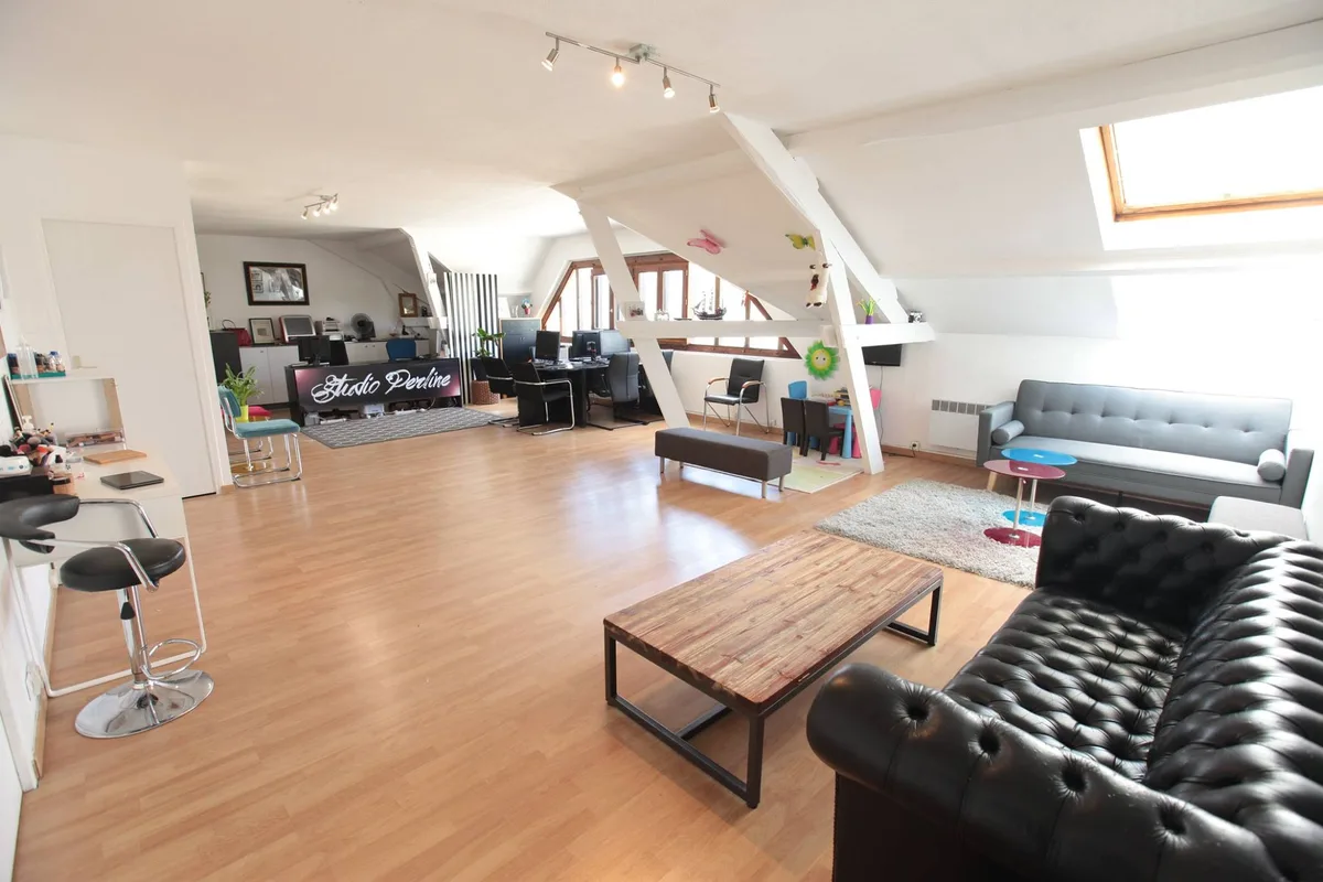 Fully Equipped 150 m² Photography Studio, photo shoot, pop-up rental in Conflans-Sainte-Honorine, interior view