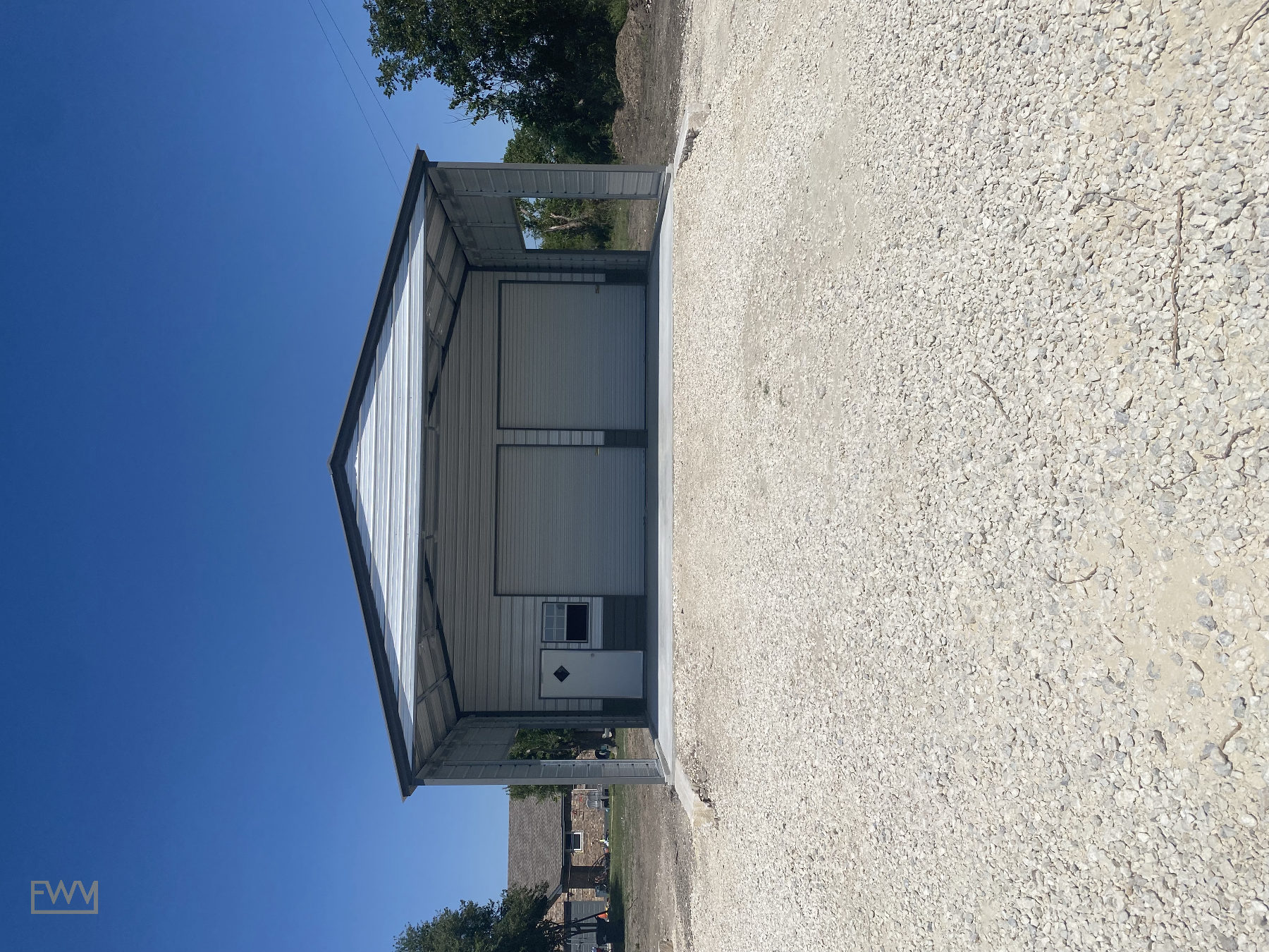 Fully Equipped Auto Shop Building for Lease, 139 sqm, retail activation, pop-up rental in Jarrell