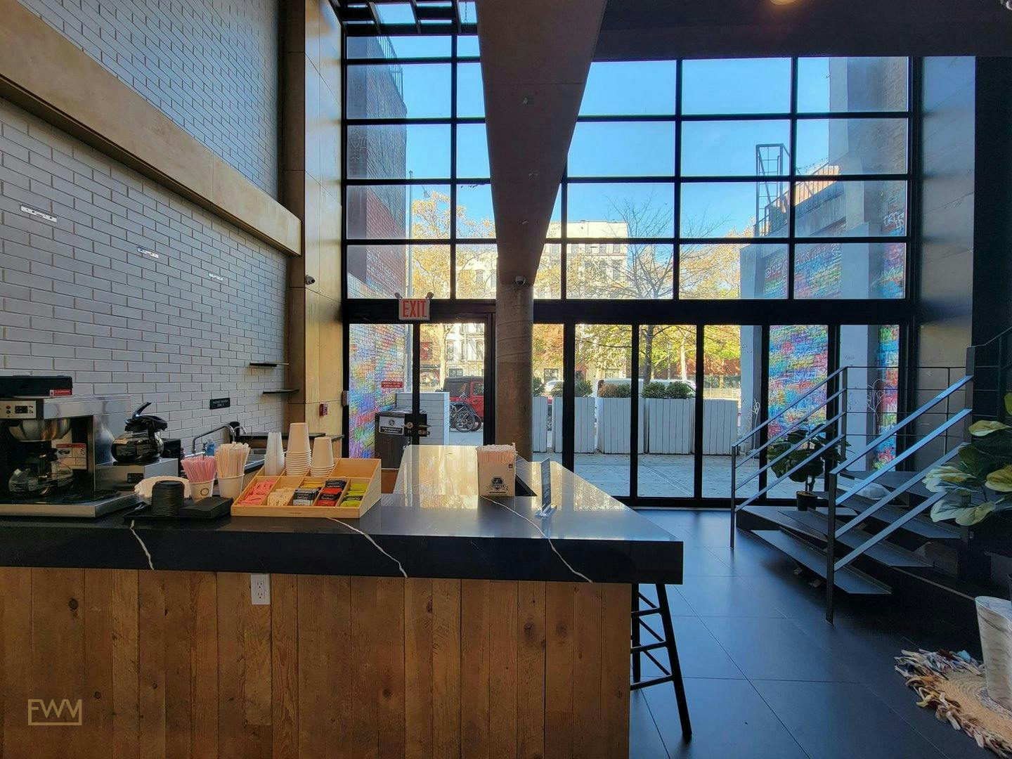 Fully Equipped Cafe and Retail Space in Lower East Side, 47 sqm, pop up store in New York