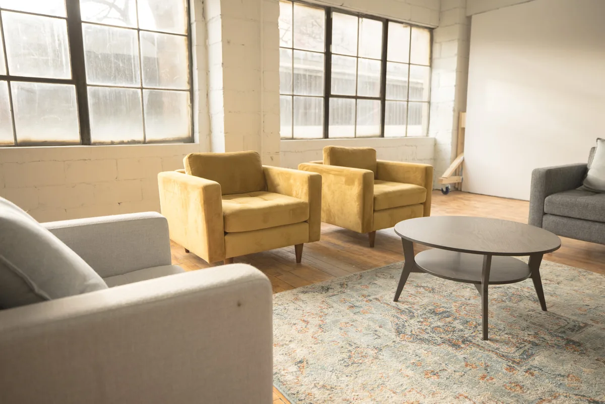 Fully Equipped Podcast Studio for Quality Production, 65 sqm, content creation, pop-up rental in Toronto