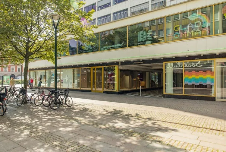 Fully Furnished Corner Retail Space at Södra Tullgatan 3 — 2