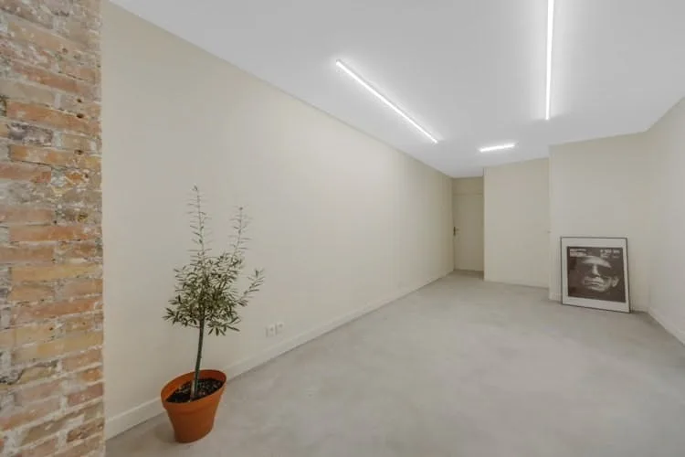 Galerie 62 M on Rue du Faubourg Saint-Denis, Paris