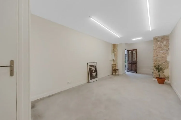 Galerie 62 M on Rue du Faubourg Saint-Denis, Paris — 2