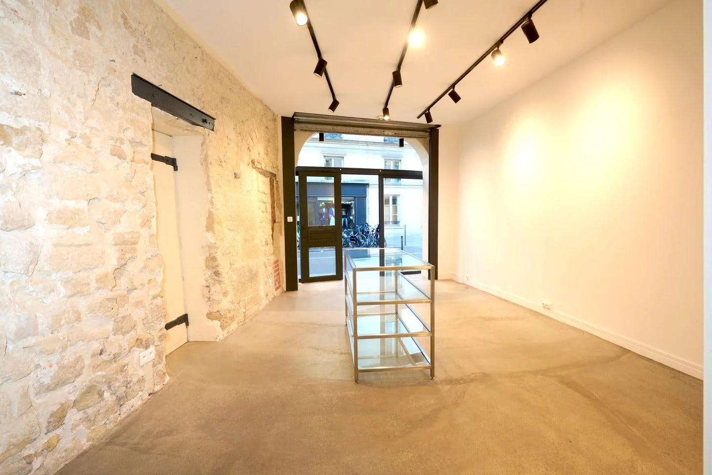Galerie Boutique Turenne in Le Marais, Paris — 2