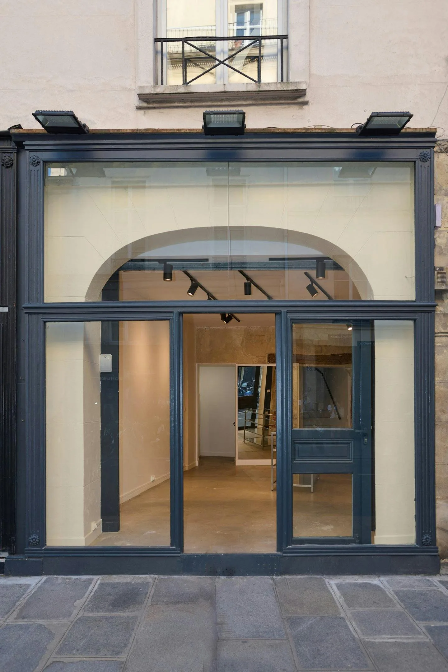 Galerie Boutique Turenne in Le Marais, Paris — 3