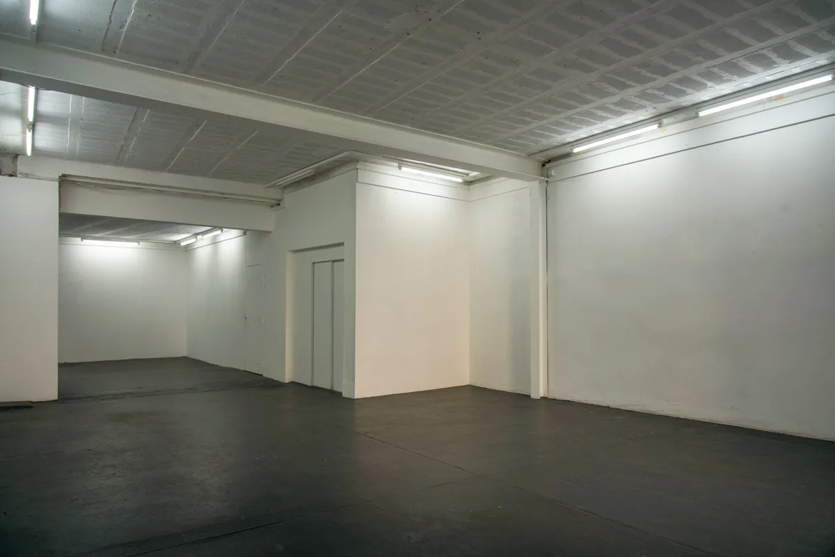 Galerie d'art modulable à Bordeaux, 160 sqm, pop up store, second interior view