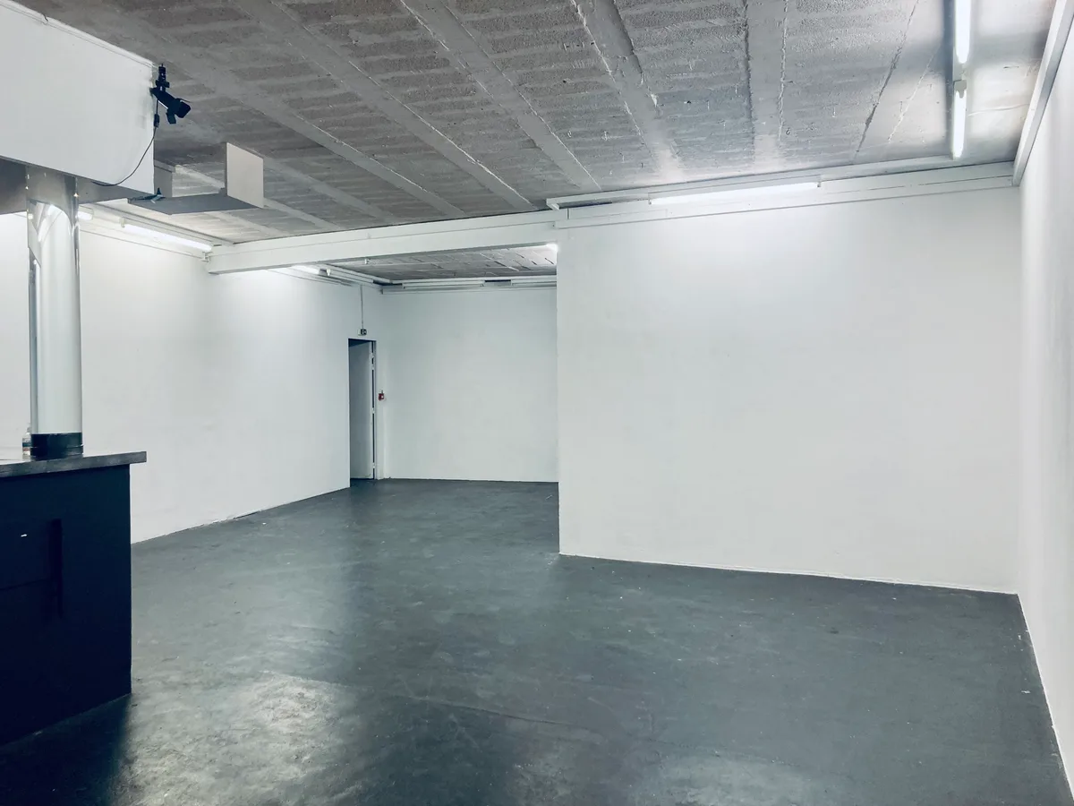 Galerie d'art modulable à Bordeaux, 160 sqm, pop up store, third interior view