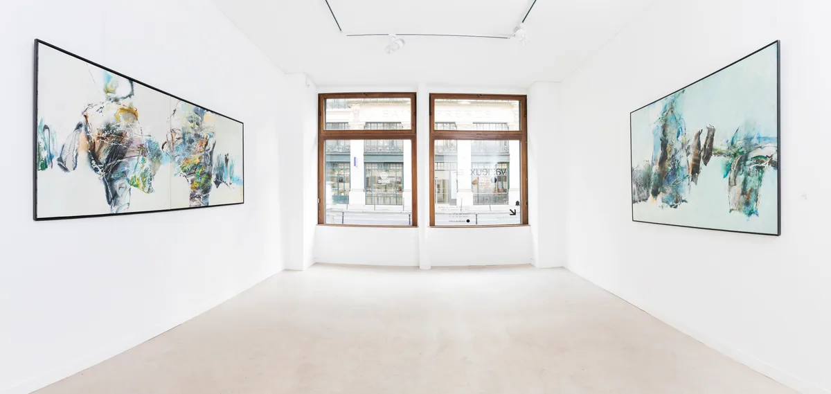 Galerie Spacieuse avec Équipements Modernes à Paris