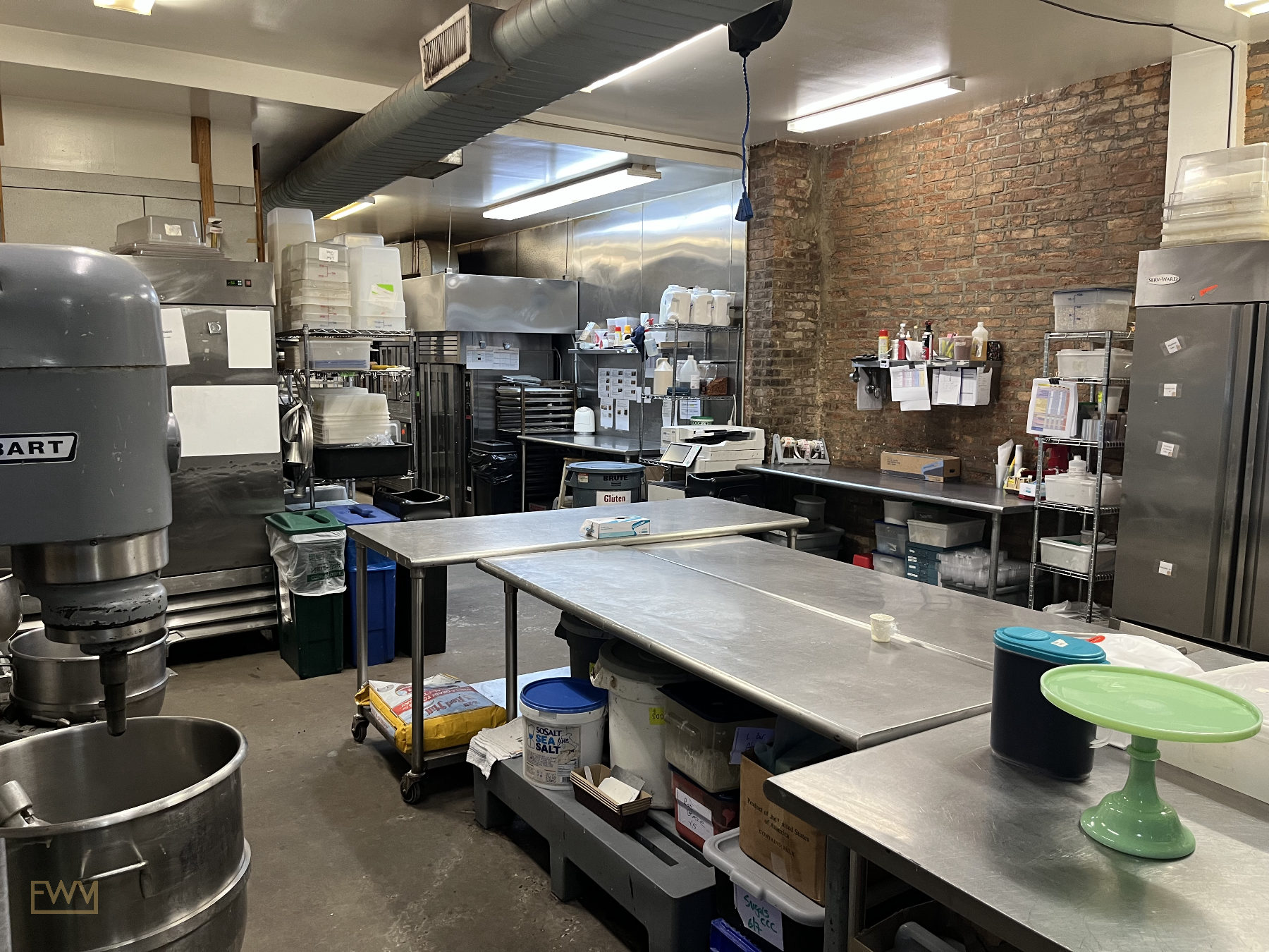 Greenpoint Commercial Bakery and Cafe Space for Lease, 232 sqm, retail activation, pop-up rental in Brooklyn
