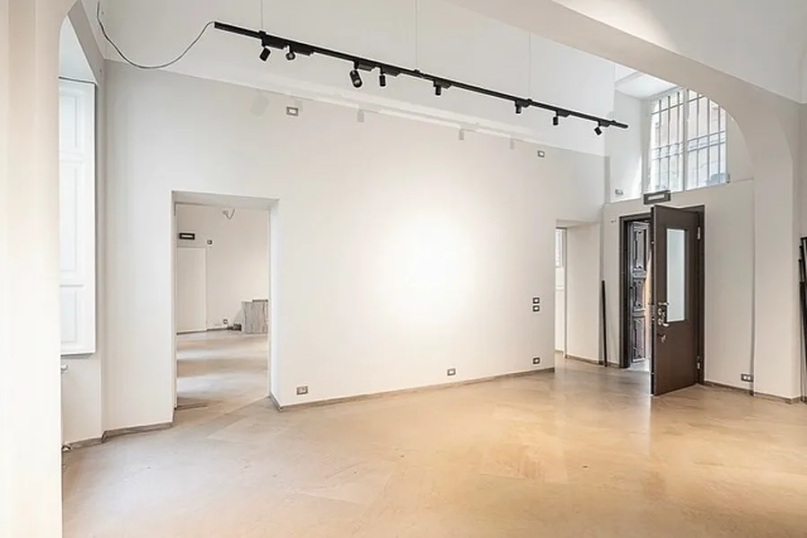 Ground-Floor Exhibition Space in Milan, 100 sqm, art exhibition, pop-up rental in Milano, second interior view