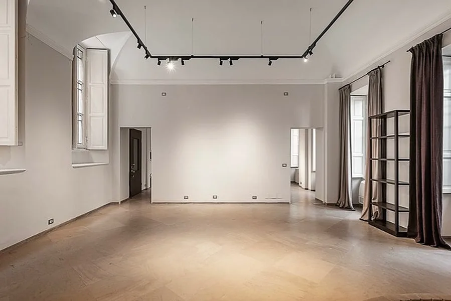 Ground-Floor Exhibition Space in Milan, 100 sqm, art exhibition, pop-up rental in Milano, third interior view